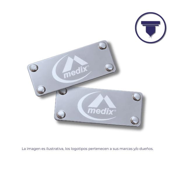 PL-01 PLACA NIQUELADA 7 x 3 CM.