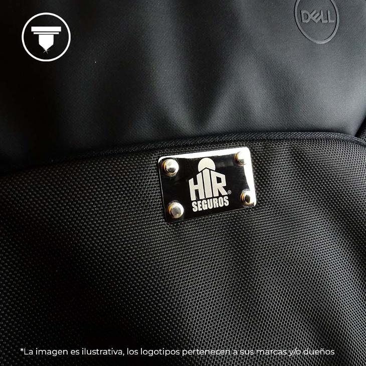 [PL-02-Láser-Colocada-Nombre] PL-02 Placa niquelada 5 x 3cm, puntas redondeadas con 4 remaches. (Grabado láser, Colocada, PL Personalizado-Nombre)